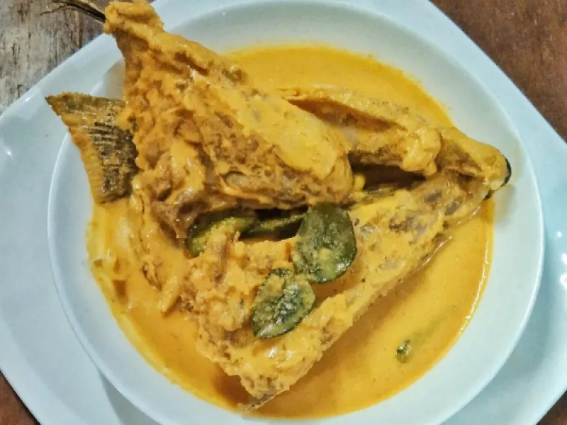 Gulai Kepala Kakap